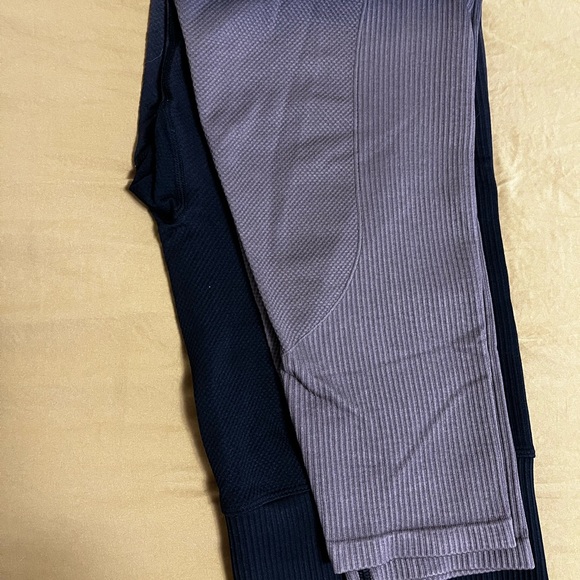 PINK Active leggings, XL - Picture 3 of 3